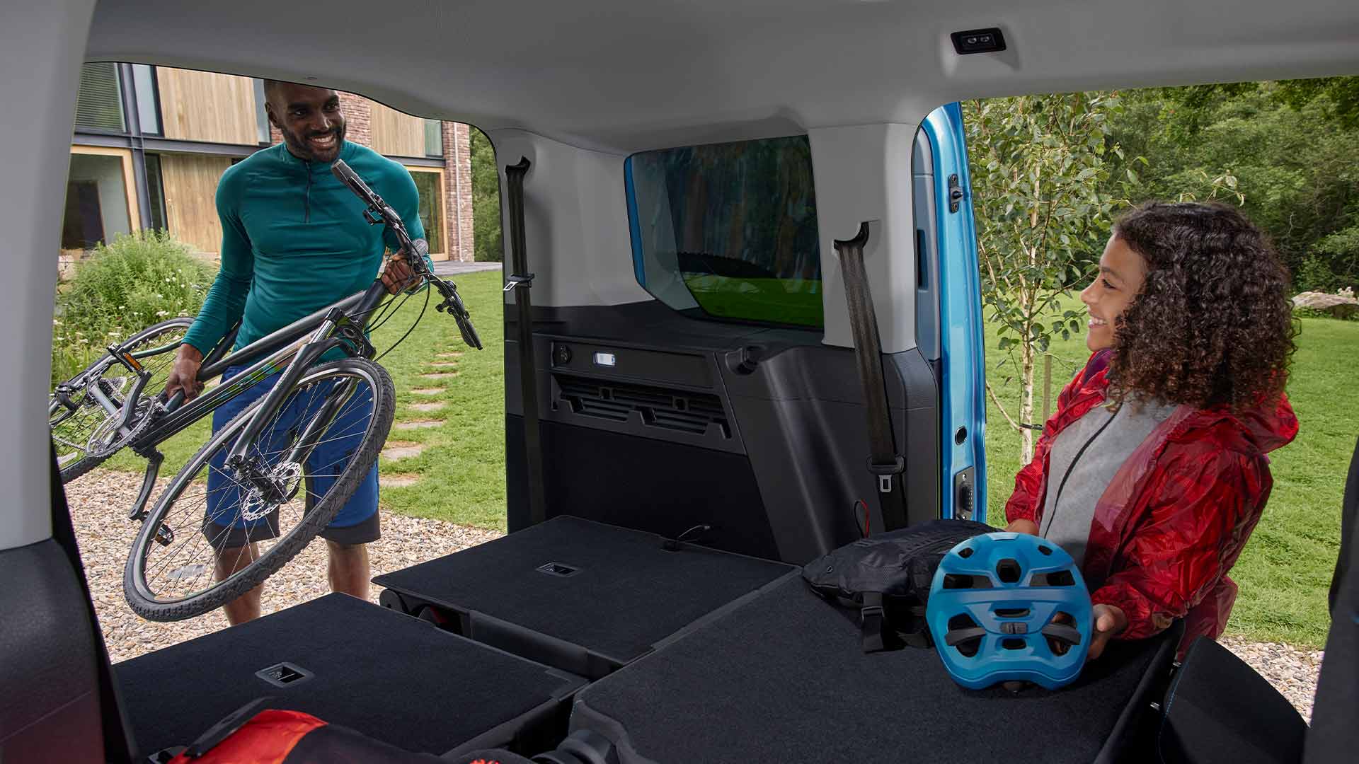Ford Tourneo Connect : vue intérieure montrant la modularité des sièges