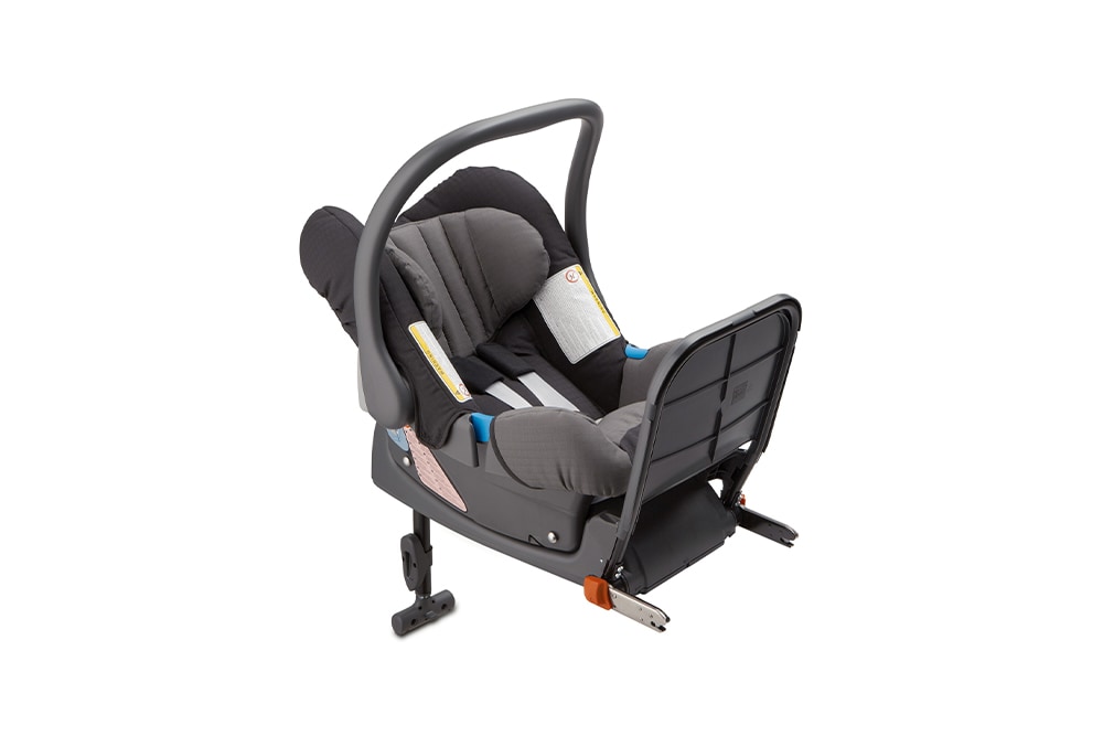 Fixations ISOFIX pour sièges enfants.