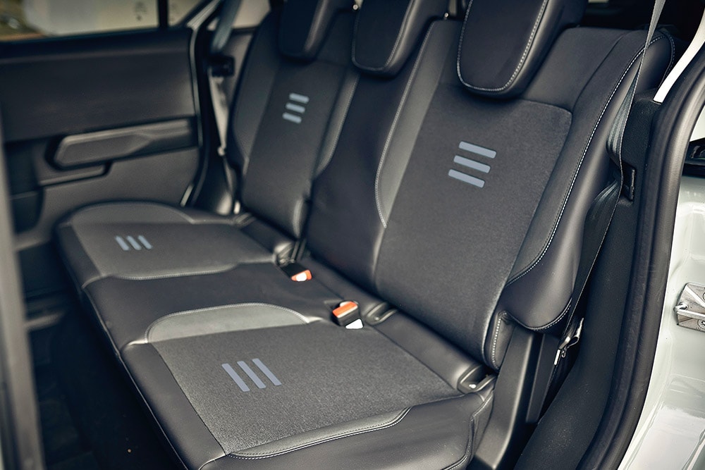 Sièges intérieurs arrière Ford E-Tourneo Courier Active