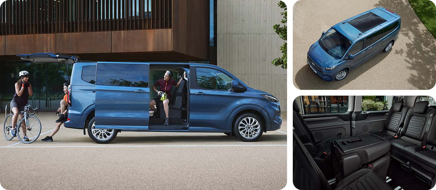 Fourgon Ford Tourneo Custom bleu stationné avec les portes latérales ouvertes et des personnes avec des vélos à proximité. 