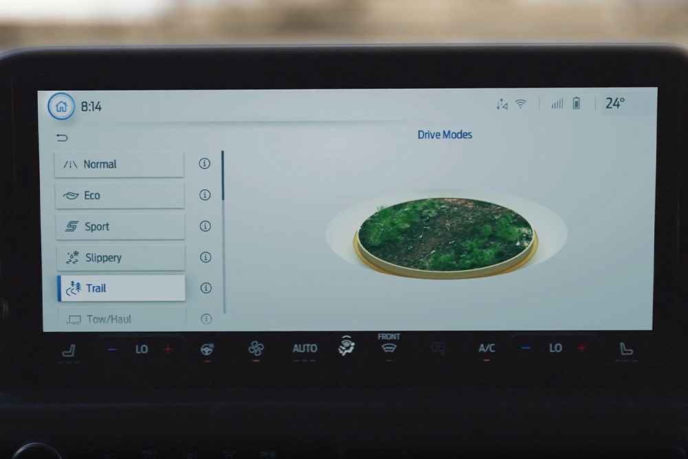 Écran de sélection du mode de conduite dans un Ford Transit Custom.