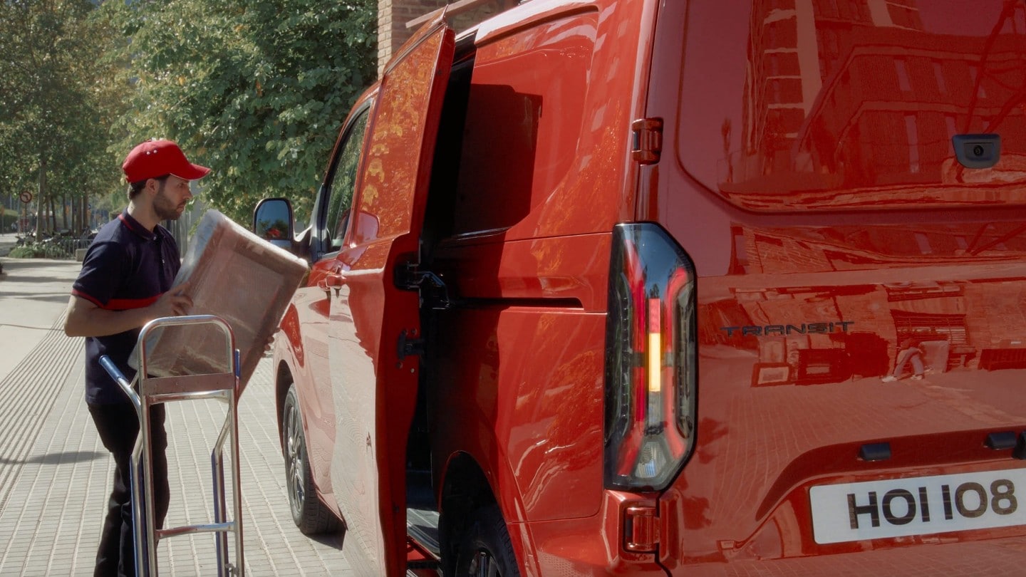 FORD NOUVEAU TRANSIT CUSTOM NOUVEAU - Acheter voiture ford Suresne, Offres  véhicules neufs