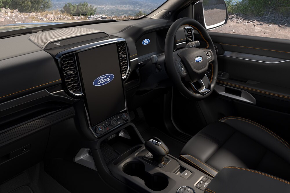 Intérieur d'un Ford Ranger Double Cabine.